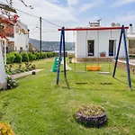 Peristeri Villa Alinda (Leros)